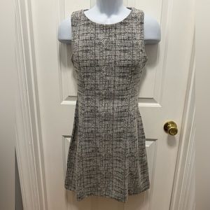 Grey and White Tahari shift dress